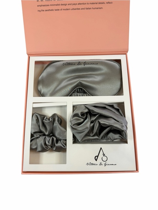 Other - Vittoria Di Giacomo Silver Satin Sleep Mask & Scrunchie Set